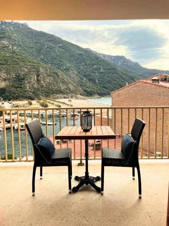 Appartements Les Residences Du Port La Siesta Porto  Экстерьер фото